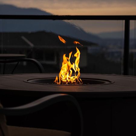 Вилла Mountain Retreat With Views, Hot Tub, Games & Ac Чилливак Экстерьер фото