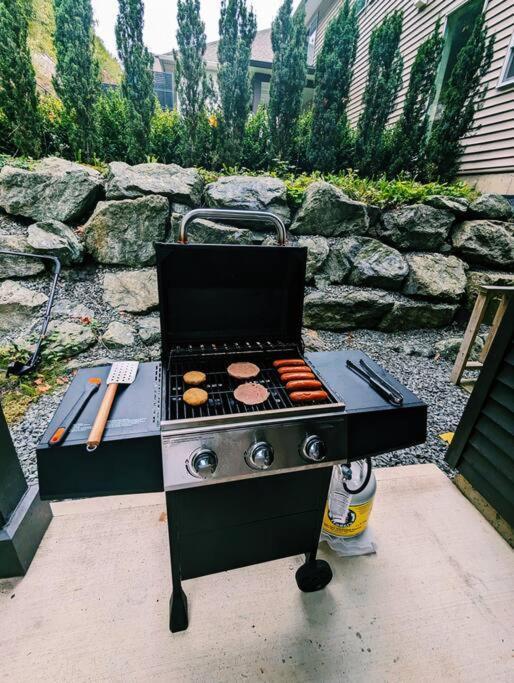 Вилла Mountain Retreat With Views, Hot Tub, Games & Ac Чилливак Экстерьер фото